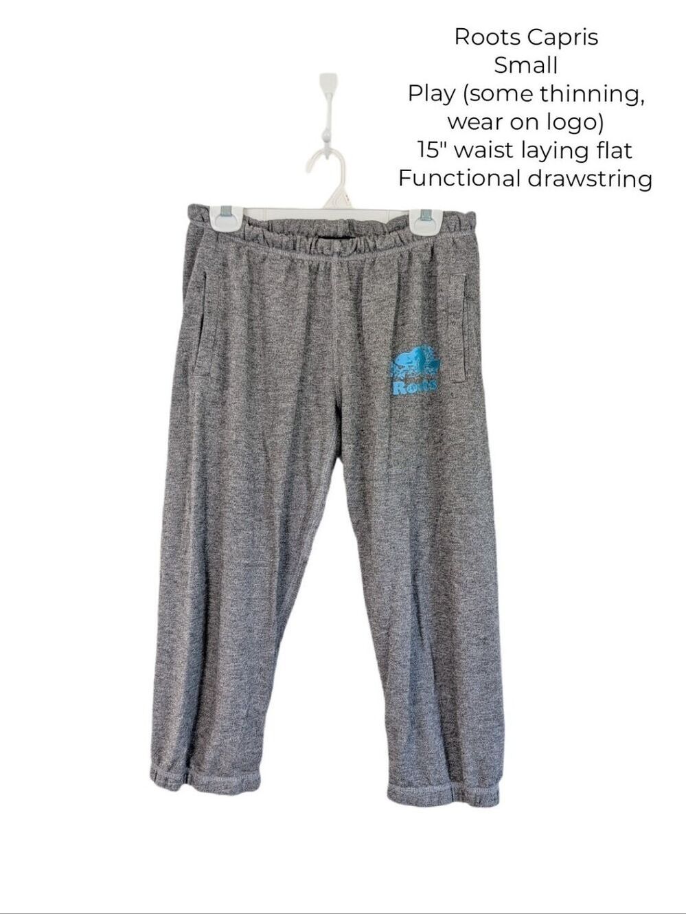 🩵 4/$20 Women's Roots Capris Gray Sweatpants with Blue Logo Small